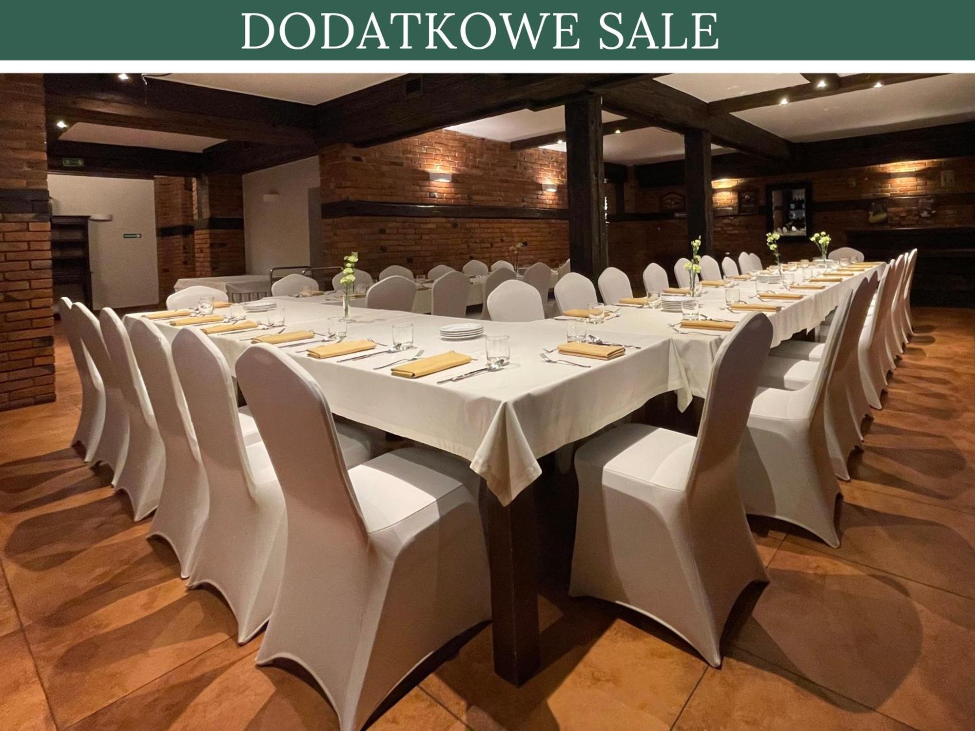 Hotel Red Ostrowiec Świętokrzyski Εξωτερικό φωτογραφία
